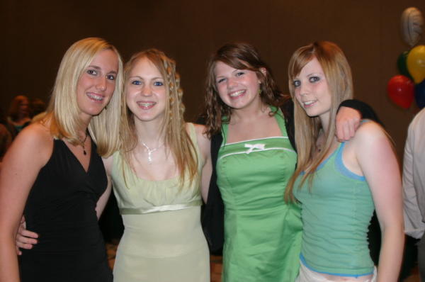 Ellen, Danielle, Beth, Caitlin  16-3